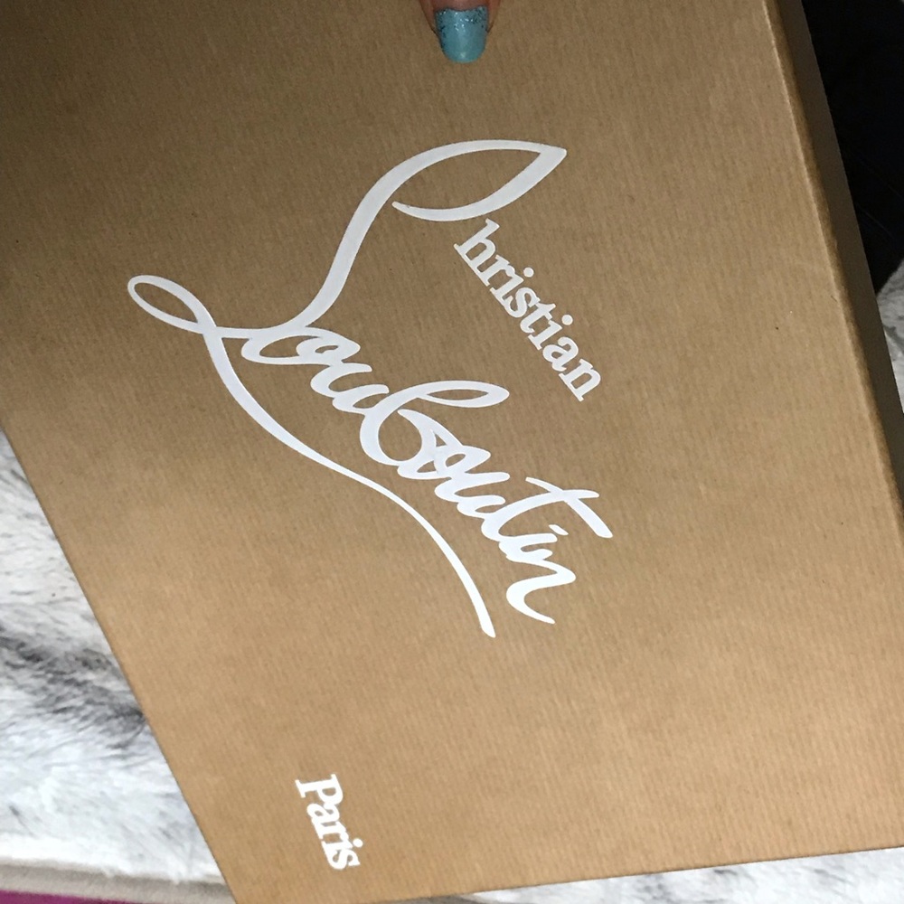 Christian Louboutin Oh So Kate Black Leather 38 7 - Picture 4 of 5